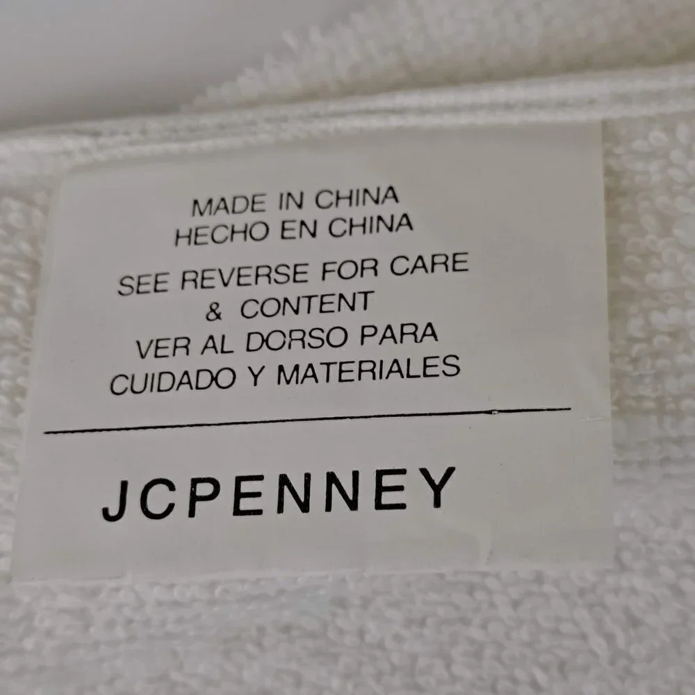 JC Penney Angels With Trumpets Finger Tip Towels Set of 2 Embroidered Metallic